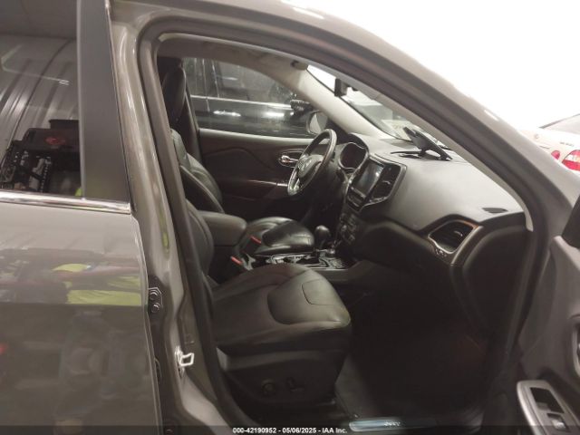 1C4PJMDXXKD350693 Jeep Cherokee Limited 4x4