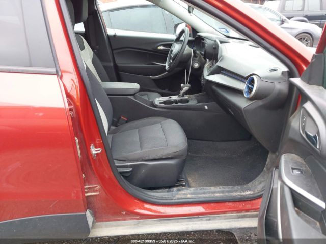 2024 CHEVROLET TRAX KL77LFE2XRC001765 Photo 4