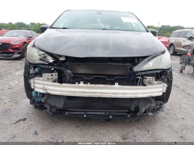 2C4RC1DG2HR523842 Chrysler Pacifica Touring