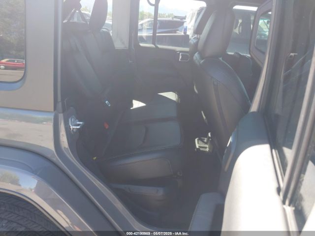 1C4JJXP64NW227927 Jeep Wrangler 4xe Unlimited Sahara 4x4