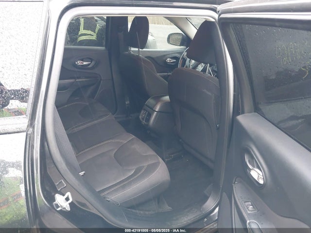 1C4PJMCB2FW792397 Jeep Cherokee Latitude Altitude