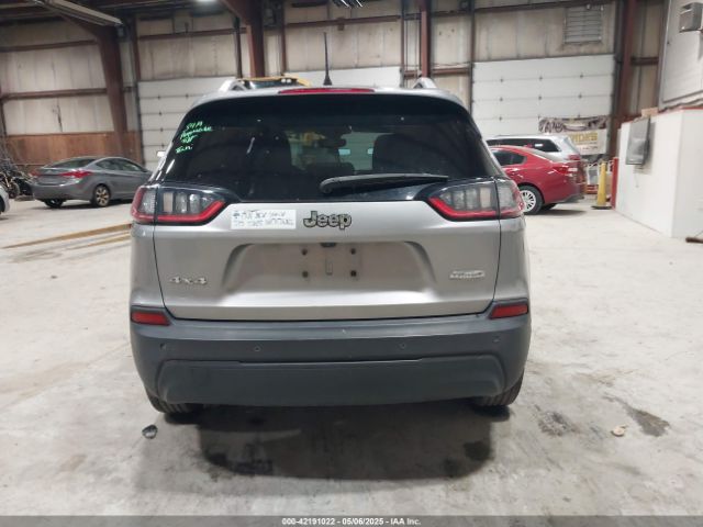 1C4PJMLB2KD289149 Jeep Cherokee Latitude Plus 4x4