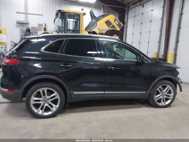 5LMTJ2AH3FUJ40676 Lincoln MKC