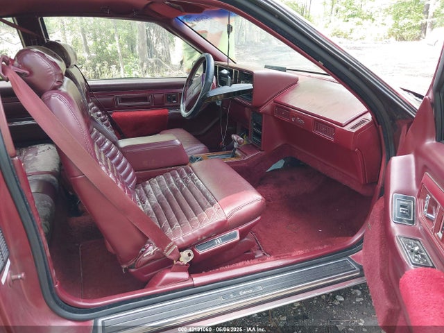 1990 CADILLAC ELDORADO 1G6EL1333LU608572 Photo 4