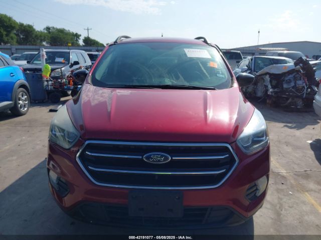 1FMCU0GD5HUC24584 Ford ESCAPE SE