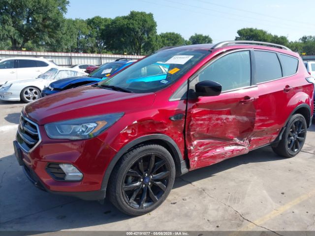 1FMCU0GD5HUC24584 Ford ESCAPE SE