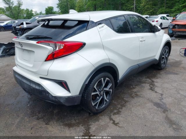 NMTKHMBX9KR095031 Toyota C-HR XLE