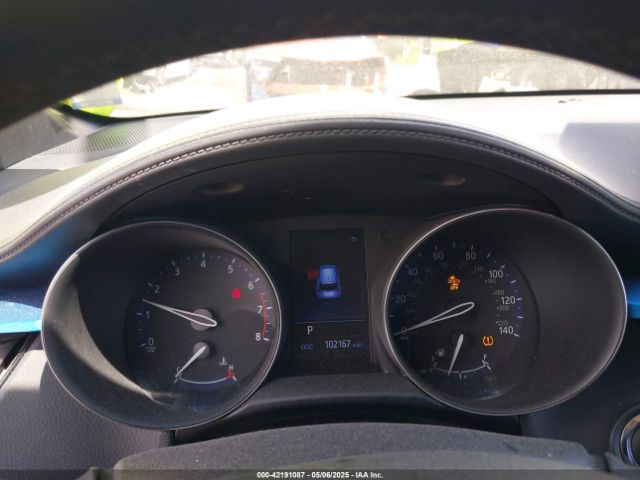 NMTKHMBX9KR095031 Toyota C-HR XLE