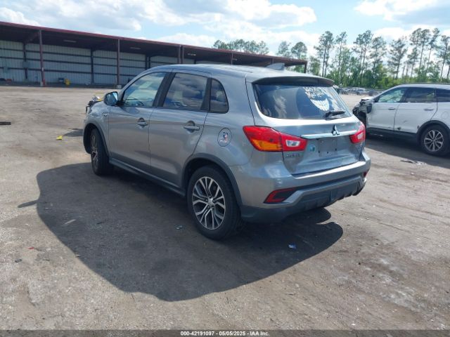 2018 MITSUBISHI OUTLANDER SPORT JA4AR3AW0JZ034977 Photo 2