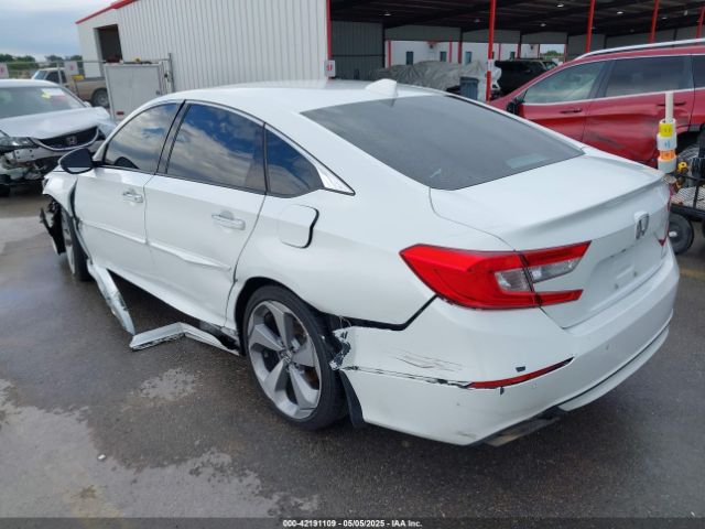 1HGCV1F9XJA047799 Honda Accord Touring