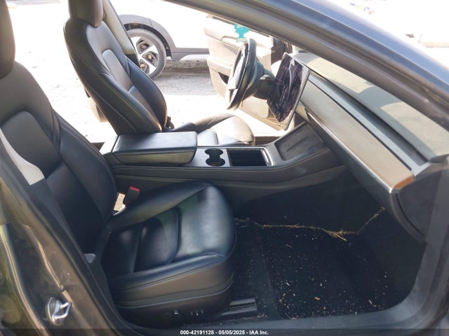 2022 TESLA MODEL 3 5YJ3E1EC8NF276975 Photo 4