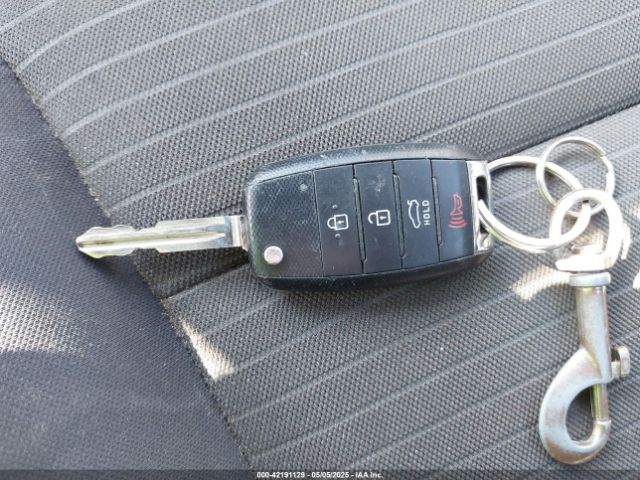 3KPFL4A70JE169397 KIA FORTE LX