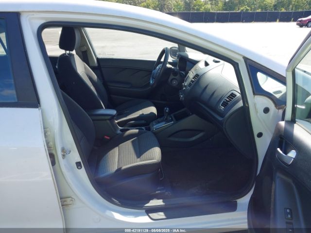 3KPFL4A70JE169397 KIA FORTE LX