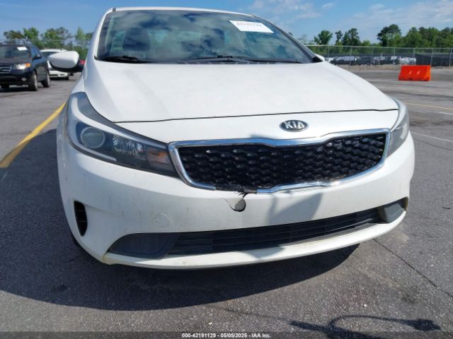 3KPFL4A70JE169397 KIA FORTE LX