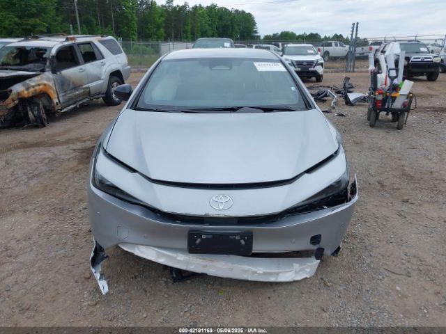 JTDACAAU1S3051396 Toyota Prius Le