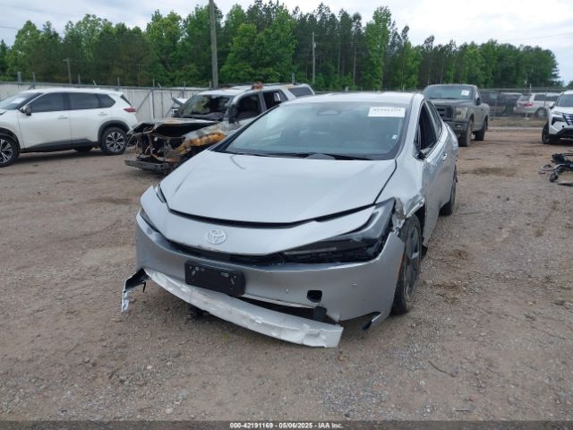 JTDACAAU1S3051396 Toyota Prius Le