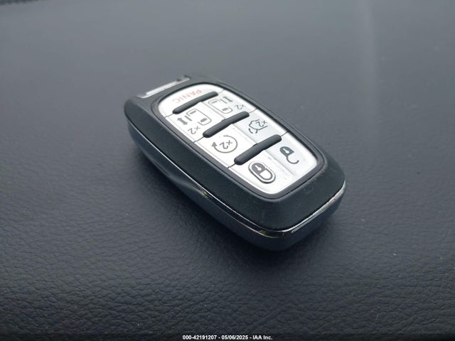 Chrysler Pacifica Touring L 2024 2C4RC1BG8RR132876 Image 11