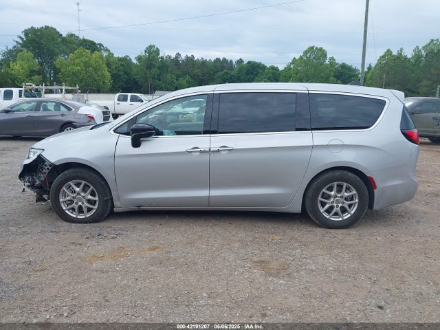Chrysler Pacifica Touring L 2024 2C4RC1BG8RR132876 Image 15