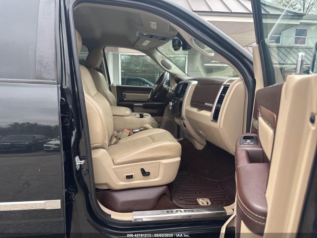 1C6RR7VM9GS143262 RAM 1500 Laramie