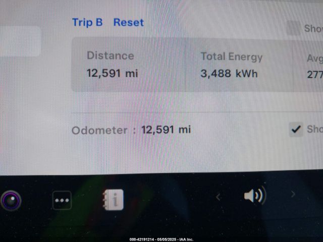 2023 TESLA MODEL Y 7SAYGDEF1PF838247 Photo 6