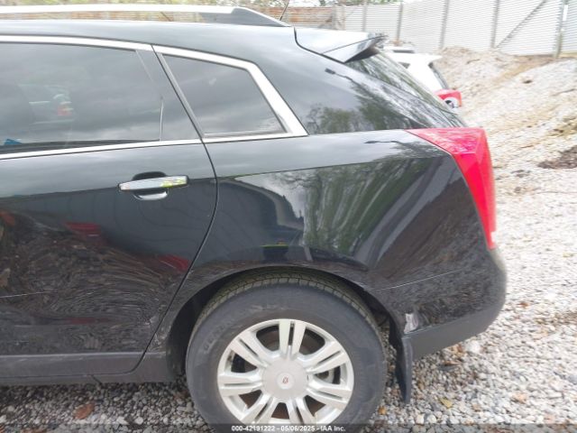 3GYFNEE38FS640884 Cadillac Srx Luxury Collection