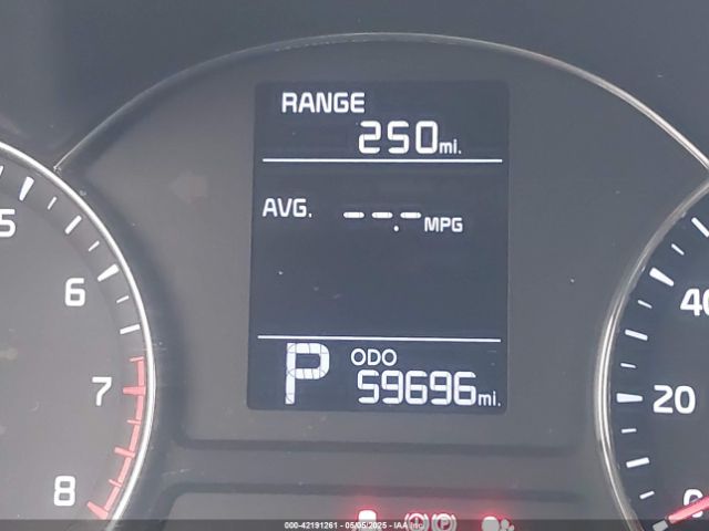 KNAFK5A88G5593218 KIA FORTE LX