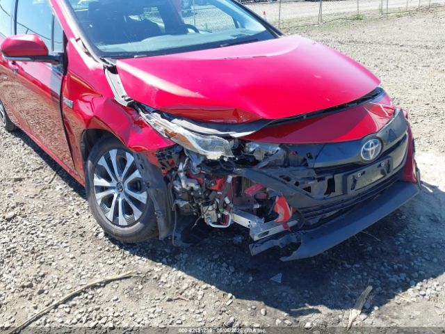 JTDKARFP2L3134798 Toyota Prius Prime Limited