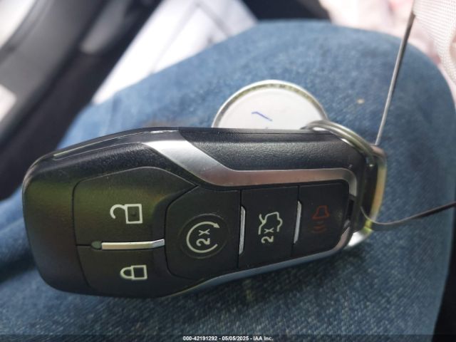 2LMPJ6KR9HBL34225 Lincoln Mkx Select