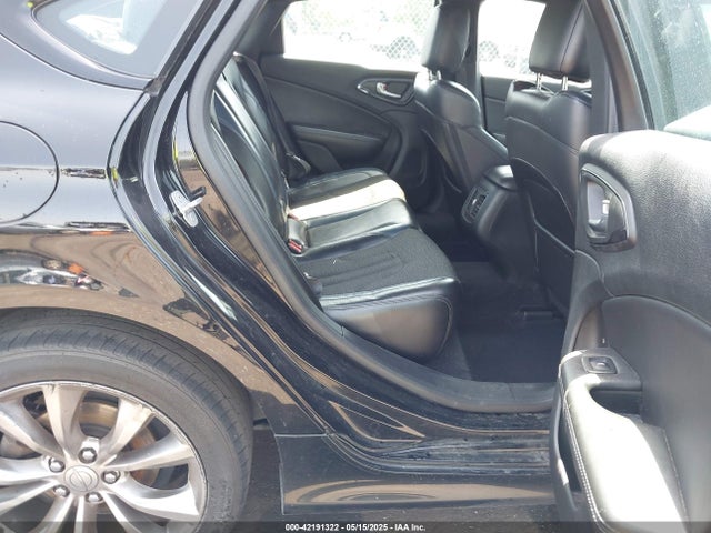 Chrysler 200 S 2015 1C3CCCBB8FN535615 Image 8