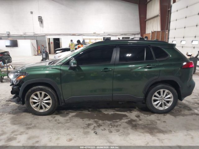 7MUCAABG2NV038656 Toyota Corolla Cross Le