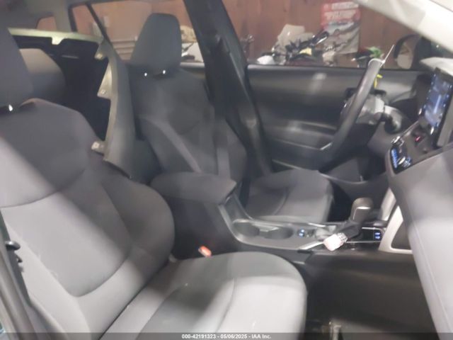 7MUCAABG2NV038656 Toyota Corolla Cross Le