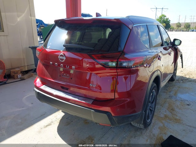 JN8BT3BA0RW001834 Nissan Rogue Sv Fwd