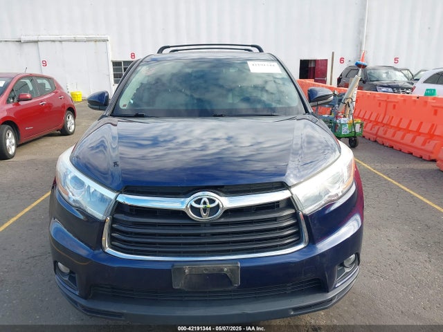 Toyota Highlander Le Plus V6 2016 5TDBKRFH3GS347205 Image 12