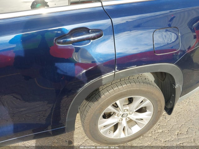 Toyota Highlander Le Plus V6 2016 5TDBKRFH3GS347205 Image 19