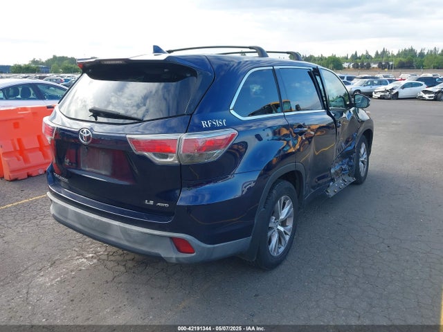 Toyota Highlander Le Plus V6 2016 5TDBKRFH3GS347205 Image 4