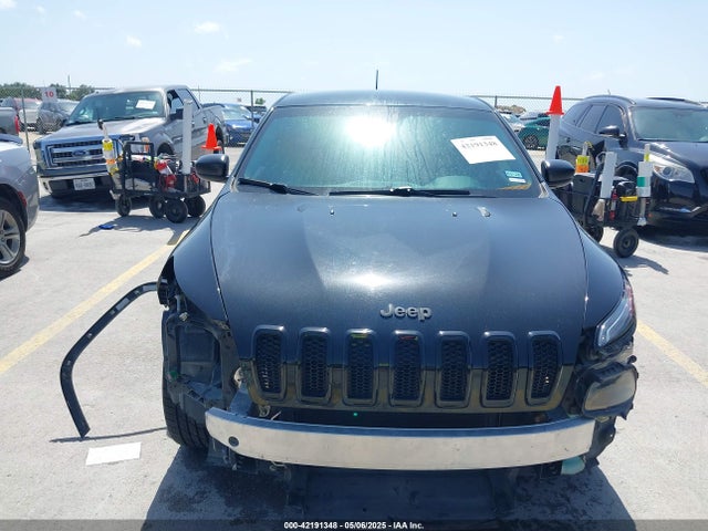 1C4PJLAB4FW516946 Jeep Cherokee