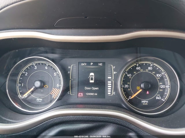 1C4PJLAB4FW516946 Jeep Cherokee