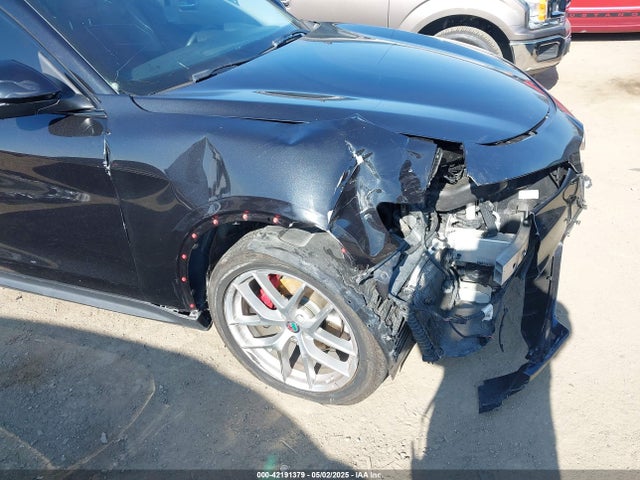 ZASPAJAN6K7C40084 Alfa Romeo 2019
