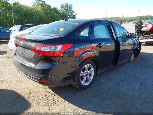1FADP3F25EL315797 Ford FOCUS SE