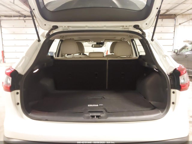 JN1BJ1CWXMW671628 Nissan Rogue Sport Sl Awd Xtronic Cvt