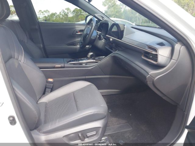 JTDAAAAF4R3020760 Toyota Crown Limited