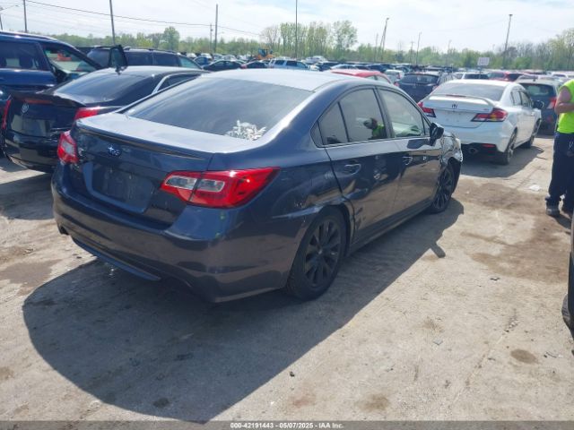 4S3BNAB6XH3021563 Subaru Legacy 2.5i