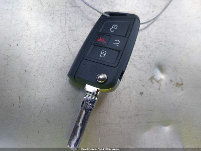 3VW4T7AU0FM043274 Volkswagen Golf Gti 2.0t S 4-door