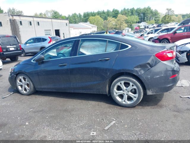 1G1BF5SM1H7222398 Chevrolet Cruze Premier Auto