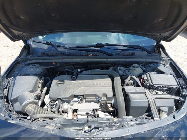 1G1ZD5STXLF011419 Chevrolet Malibu Fwd Lt