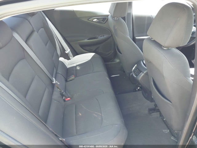 1G1ZD5STXLF011419 Chevrolet Malibu Fwd Lt