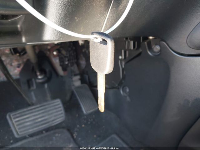 2HKRM3H4XGH557046 Honda CR-V SE