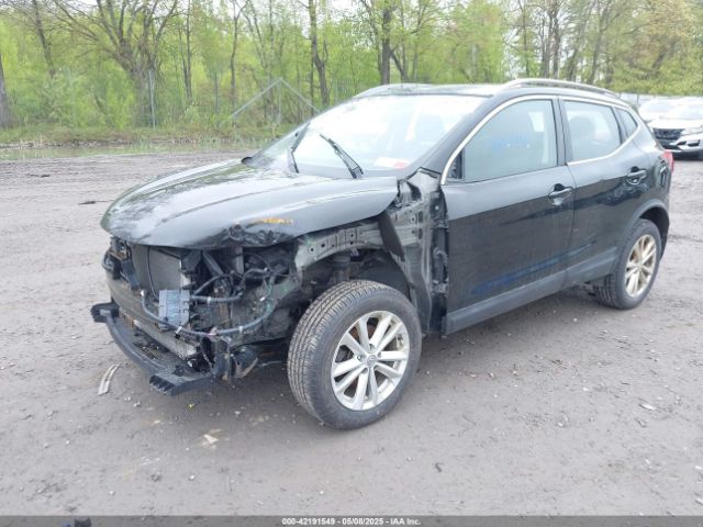 JN1BJ1CP8JW187445 Nissan Rogue Sport Sv