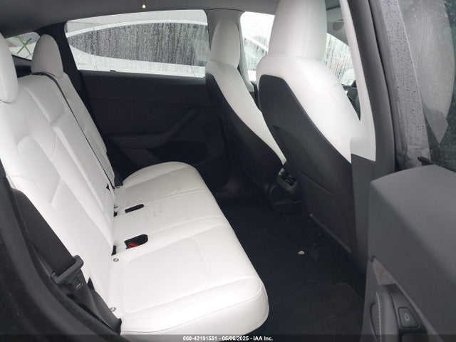 2024 TESLA MODEL Y 7SAYGDEE5RA260614 Photo 7