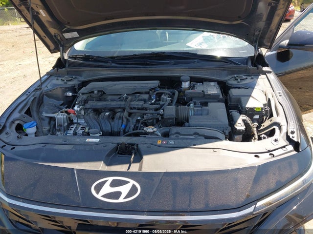 KMHLP4DG1RU795908 Hyundai Elantra Limited